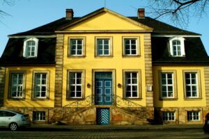 Alles über Hausfassade: Materialien und Gestaltungsmöglichkeiten